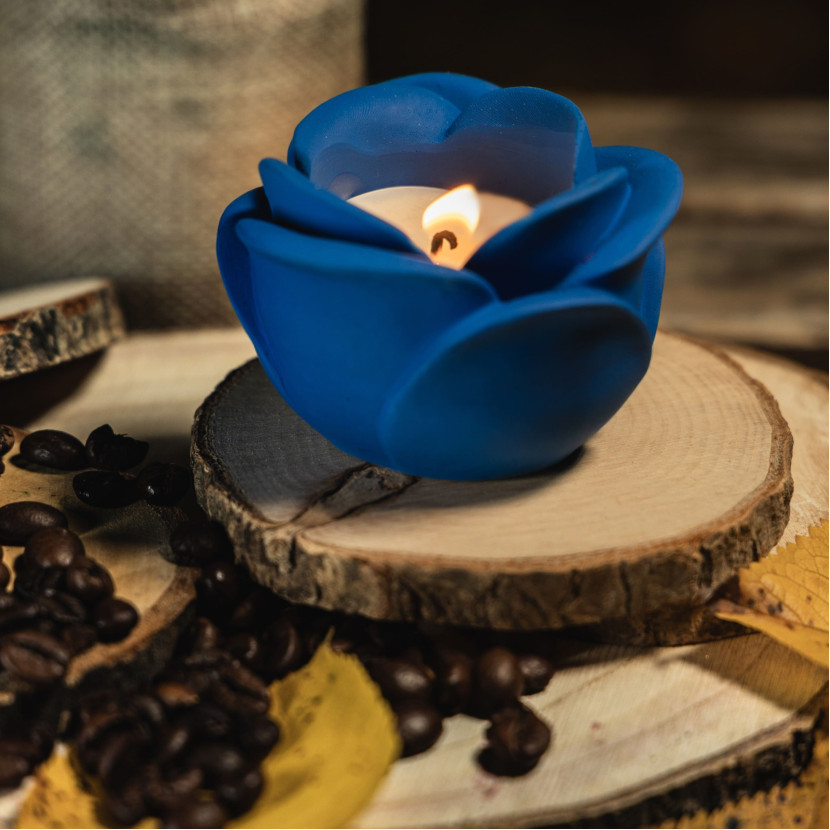 "Midnight Rose" Premium Candle