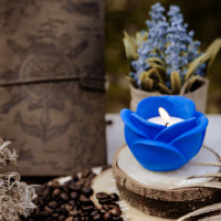 "Midnight Rose" Premium Candle