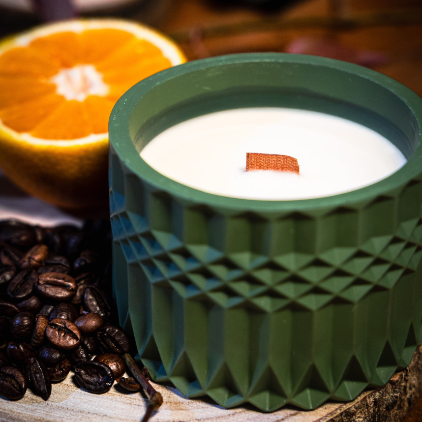 "Emerald Geometry" Decorative Scented Candle