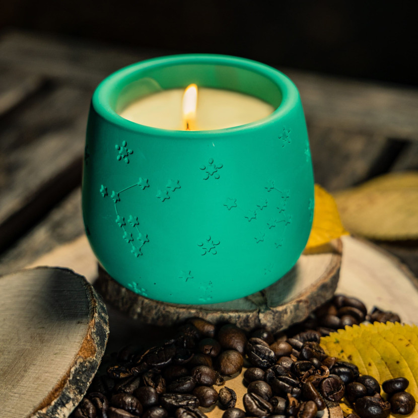 "Green Silence" premium candle