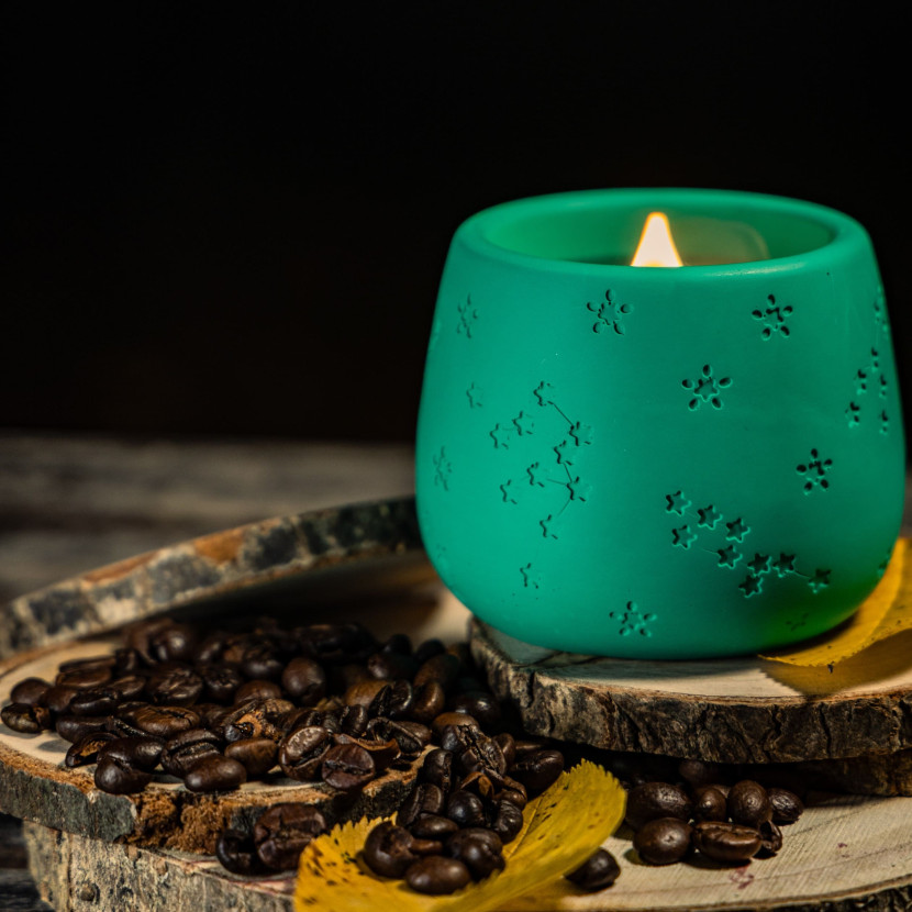 "Green Silence" premium candle