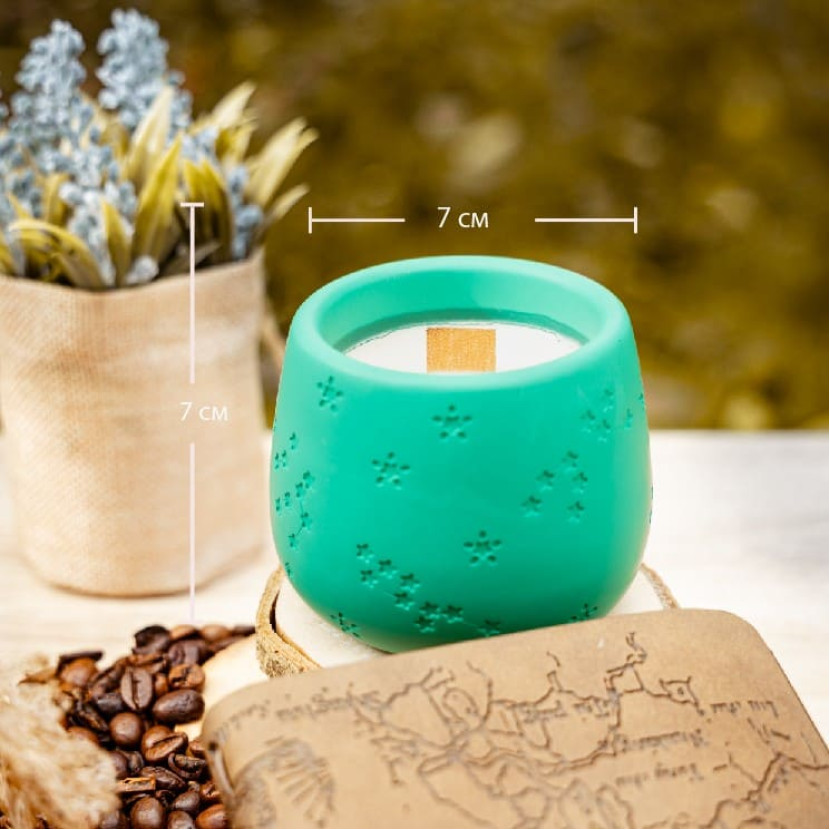 "Green Silence" premium candle