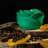 "Emerald Blossom" premium candle