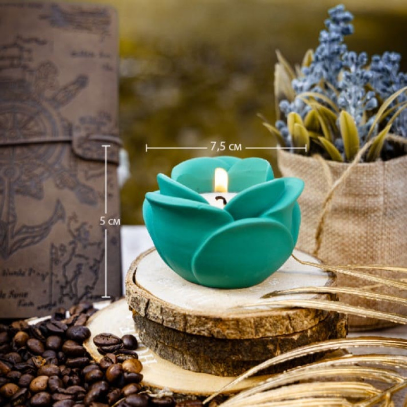 "Emerald Blossom" premium candle