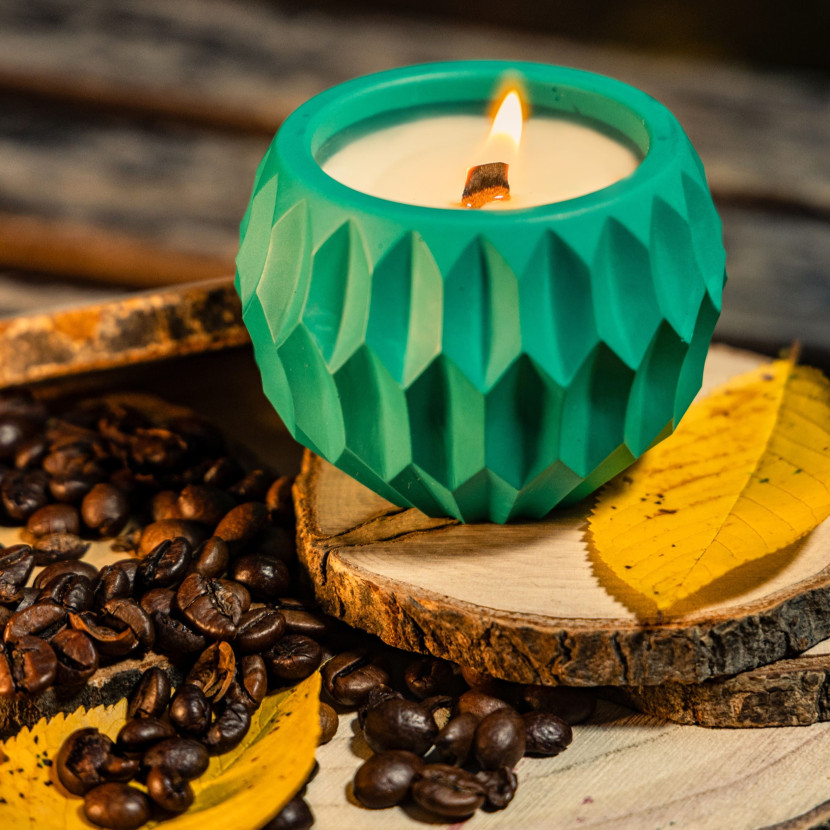 Premium "Forest Silence" candle
