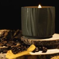 Decorative scented candle ‘Dark Calm’