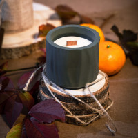 Decorative scented candle ‘Dark Calm’