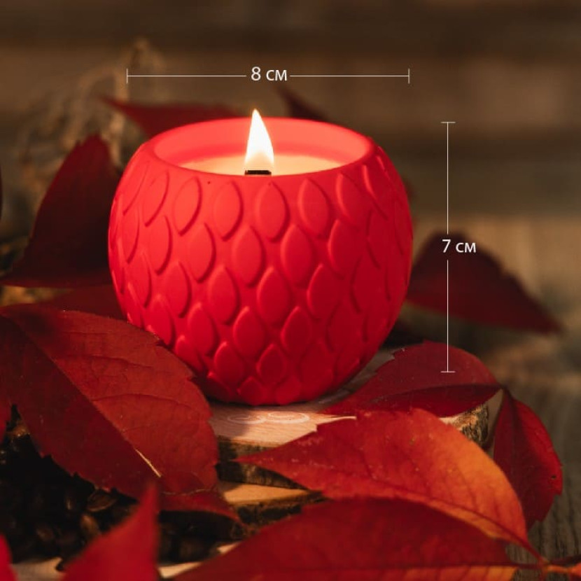 "Crimson Bloom" Decorative Scented Candle