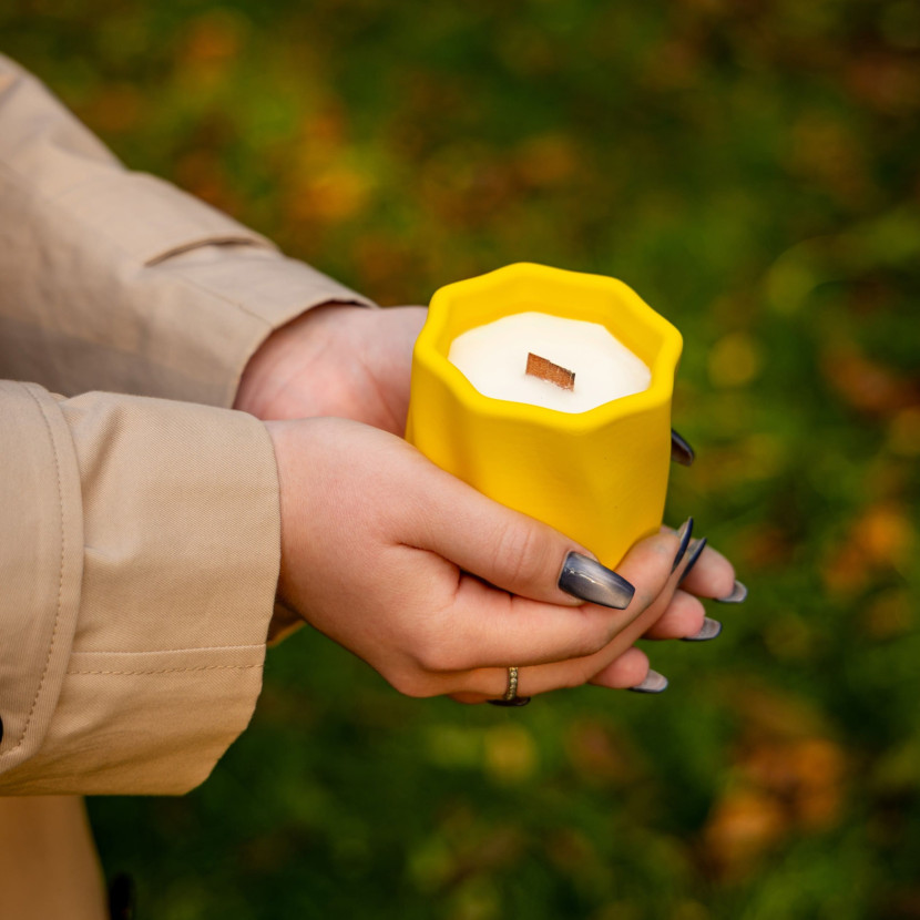 "Golden Light" Decorative Scented Candle