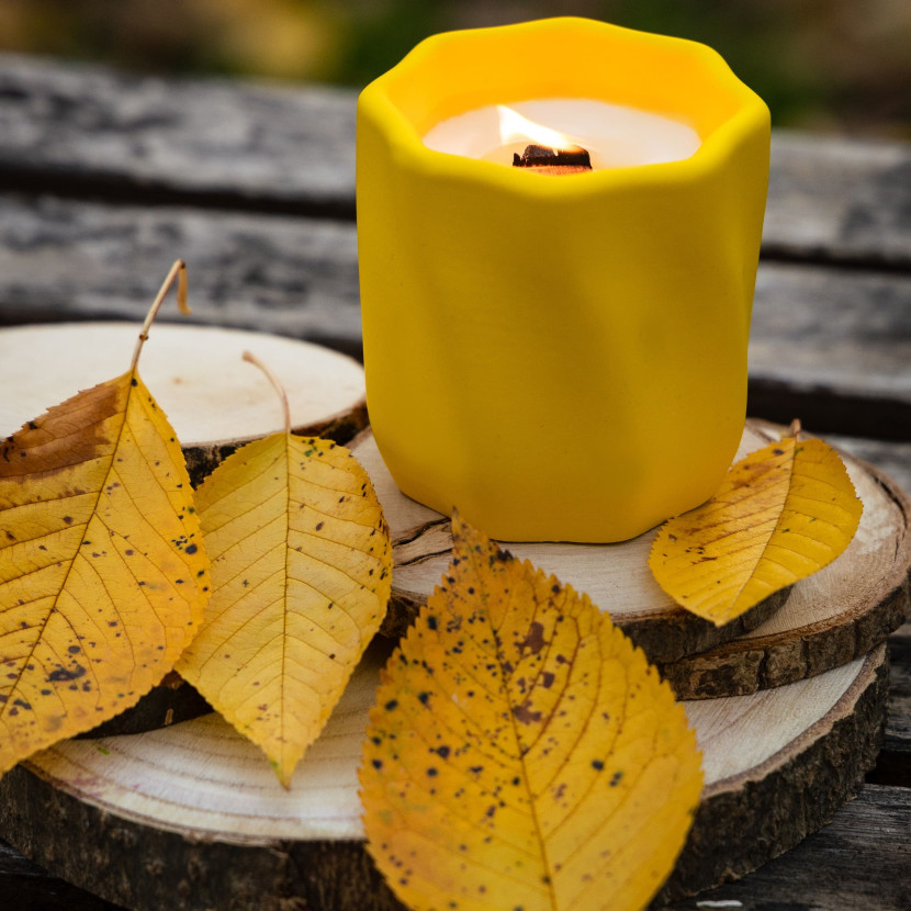 "Golden Light" Decorative Scented Candle