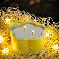 "Golden Glow" premium candle