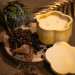 "Golden Glow" premium candle