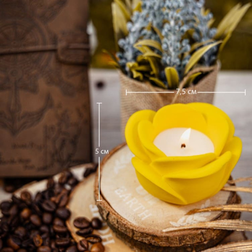 "Golden Bloom" premium candle