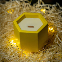  "Golden Light" Decorative Scented Candle